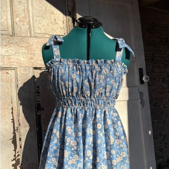 Ruffled Love Floral Tiered Deess - Picture 3 of 3